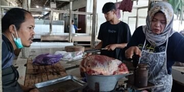 Tak Perlu Cemas, Harga Daging di Batang Stabil