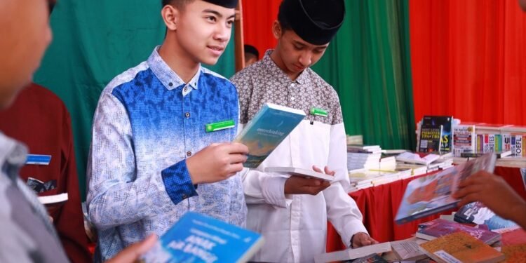 Rannah Festival, Kuatkan Kepemimpinan Santri Tazakka Berbasis Alquran