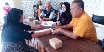 40 Hari Tanpa Kabar, Keluarga Awak KM Rizki Mina 3 Terima Santunan dari PMI Batang