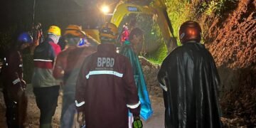 Hujan Deras Picu Longsor Beberapa Titik di Batang