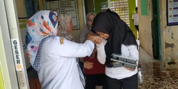 Dilanda Banjir Lumpur, Pelajar Jemput Bola MBG