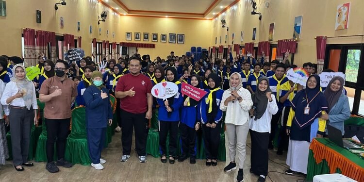 Putus Rantai Talasemia, Pelajar SMAN 1 Bandar Diedukasi POPTI Batang