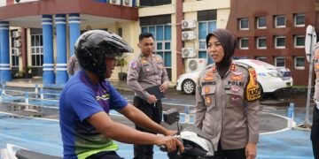 Cegah Calo, Kapolres Batang Terapkan Sistem Pelayanan SIM Satu Pintu