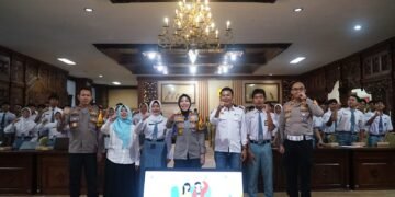 Gunakan AI Secara Bijak, Siswa SMA di Batang Diajak Saring Informasi Sebelum Sharing.