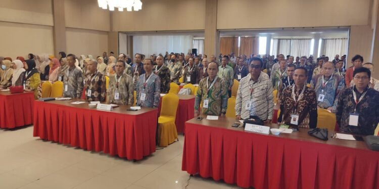 Anthem Indonesia Raya 3 Stanza Bergema di Langit Solo