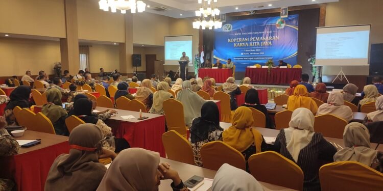 RAT 2025: Momentum Kebangkitan dan Semangat Baru Anggota Koperasi Pemasaran Karya Kita Jaya