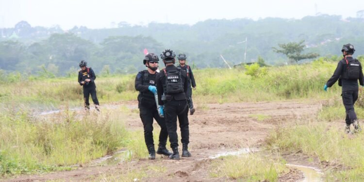 Polres Batang Musnahkan 28,6 Kg Bubuk Petasan Hasil Ops Pekat