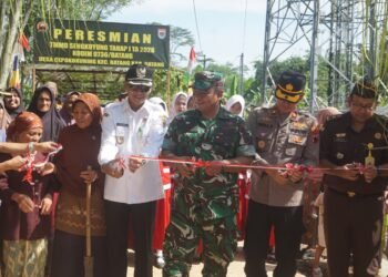 Resmi Ditutup Dandim, Wabup Batang Berharap Masyarakat Merasakan Manfaat Hasil Program TMMD