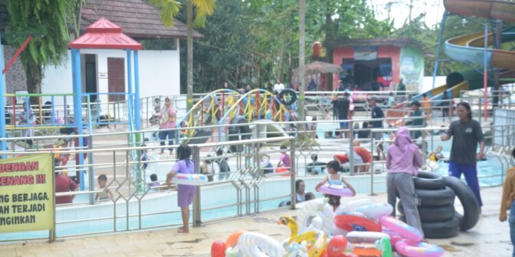 Disparpora Batang Pastikan Keamanan Wisatawan Saat Liburan Idulfitri di Tempat Wisata