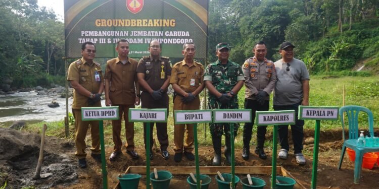 Groundbreaking Pembangunan Jembatan Garuda Tahap III Satuan Kodim 0736/Batang dimulai