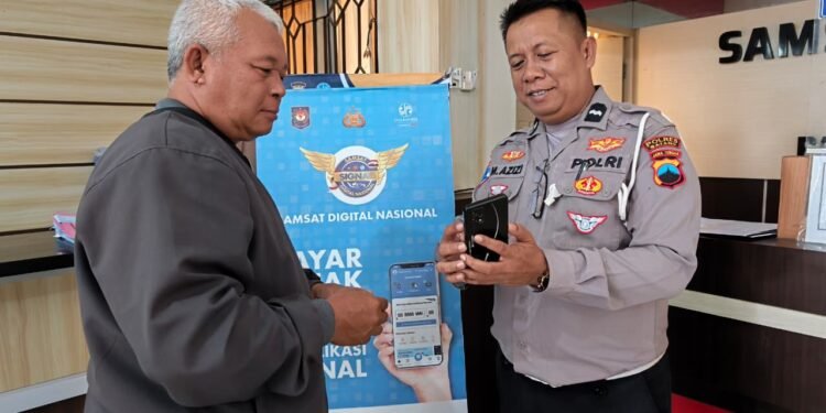 Kapolres Batang: Aplikasi Signal Solusi Praktis Bayar Pajak Kendaraan di Era Digital