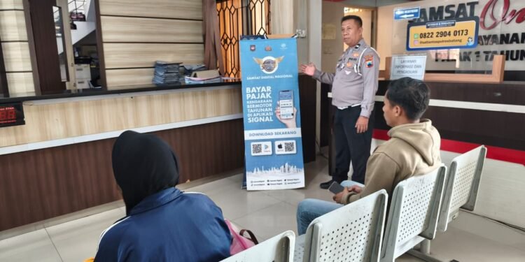 Kapolres Batang: Aplikasi Signal Solusi Praktis Bayar Pajak Kendaraan di Era Digital