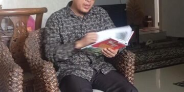 Kisah Inspiratif Mualaf Prof. Dr. Menachem Ali: Transformasi Intelektual dari Filolog Menuju Pendakwah Islam Yang Moderat Dan Revisionis