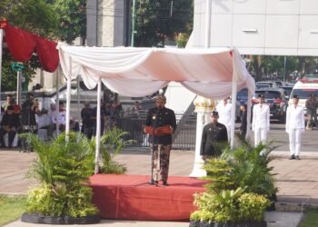 Upacara HUT Ke-60 Batang, Bupati Ajak Warga Perkuat Semangat Cinta Daerah