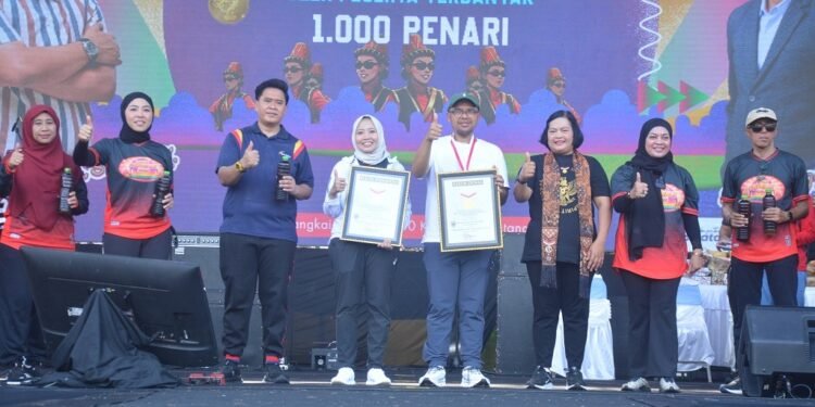 Pemkab Batang Ukir Rekor MURI, Tari Babalu 1.000 Penari dan 10.000 Liter Minyak Jelantah