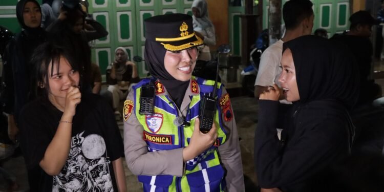 Aparat Gabungan Sukses Amankan Konser NDX AKA di Batang, Situasi Tetap Kondusif