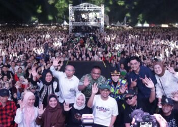 Aparat Gabungan Sukses Amankan Konser NDX AKA di Batang, Situasi Tetap Kondusif