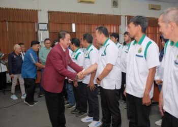 PBSI Batang Dikukuhkan, Targetkan Atlet Lolos 10 Besar Porprov