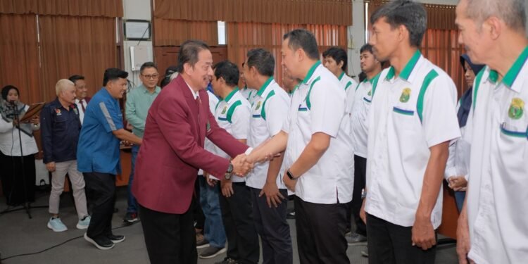 PBSI Batang Dikukuhkan, Targetkan Atlet Lolos 10 Besar Porprov