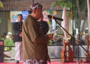Sentuhan Kraton Yogyakarta di Tanah Batang, Kirab Budaya HUT Ke-60 Tampil Lebih Sakral