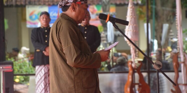 Sentuhan Kraton Yogyakarta di Tanah Batang, Kirab Budaya HUT Ke-60 Tampil Lebih Sakral