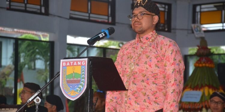 Kirab Budaya HUT Ke-60 Batang, Perkuat Akar Sejarah