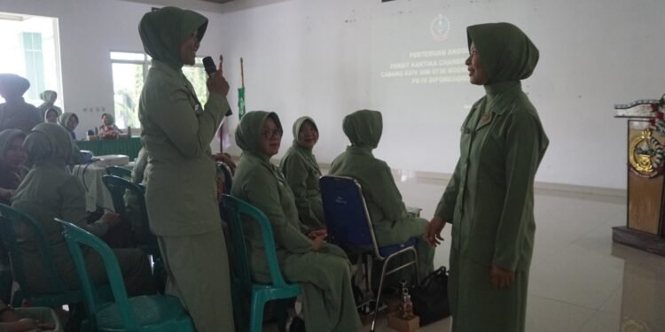 Rapat Rutin Persit Kartika Chandra Kirana Cabang XXIV Kodim 0736/Batang