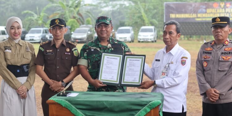TMMD Sengkuyung Tahap II Kodim Batang Resmi dibuka di Desa Sigayam