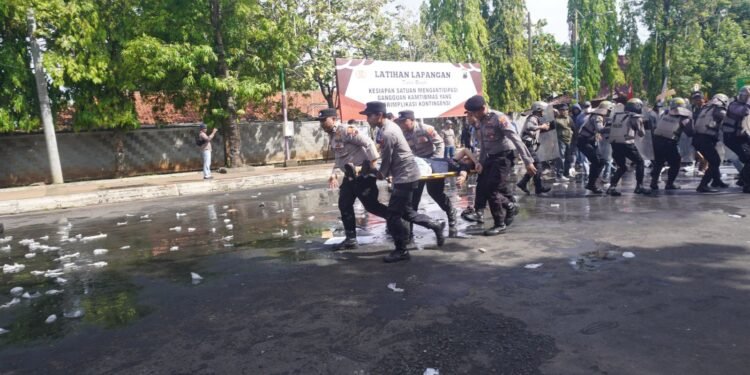 Polres Batang Gelar Latihan Pengamanan, Antisipasi Gangguan Kamtibmas Jelang May Day