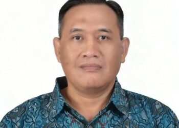 Pemanfaatan Limbah Daun sebagai Sumber Pupuk Organik Cair untuk Meningkatkan Kesuburan Tanah