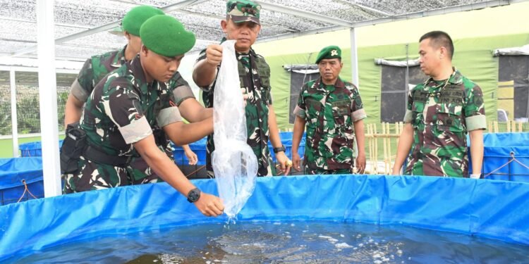 Pangdam IV/Diponegoro Tinjau Kesiapan Satuan Yon TP dan Brigif 43/Muria