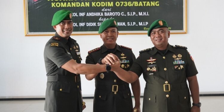 Sertijab Dandim Batang, Danrem Wijayakusuma Fokus Pembetukan Yon TP