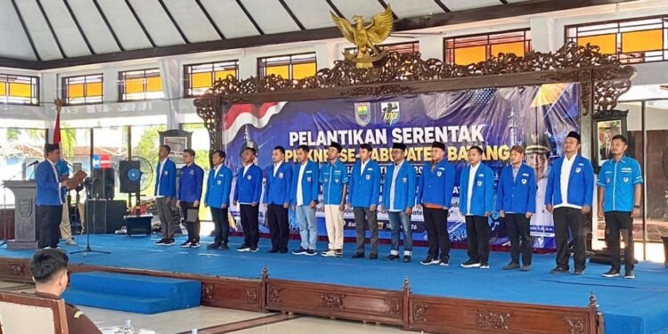 14 DPK KNPI Batang Dilantik Serentak, Perkuat Peran Pemuda Dukung Pembangunan Daerah