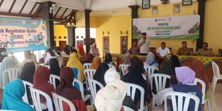 Cegah ISPA, Polsubsektor Kandeman Gelar CKG di Karanggeneng