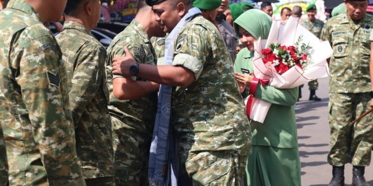 Dandim Batang Resmi Berganti, Suasana Haru Warnai Pamitan Letkol Inf Andhika Baroto di Hadapan Prajurit dan Persit