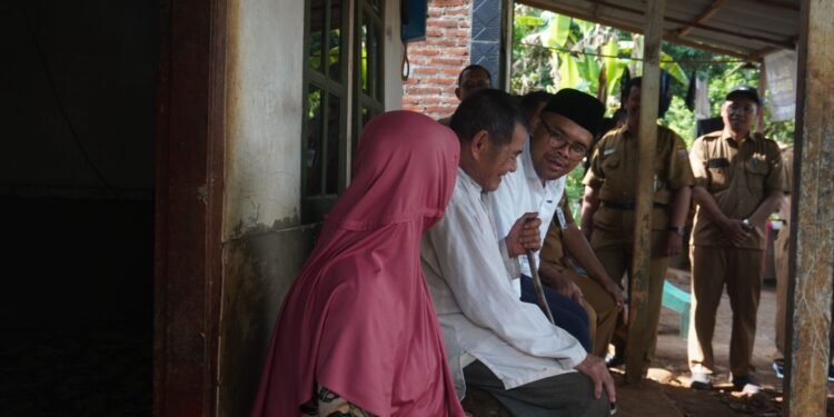 Pemkab Batang Salurkan Bantuan RTLH, Hampir 600 Rumah Warga Ditargetkan Dibedah
