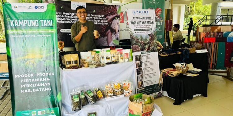 Sale Pisang Bang Zae Wakili Produk Batang di Pameran IPB University