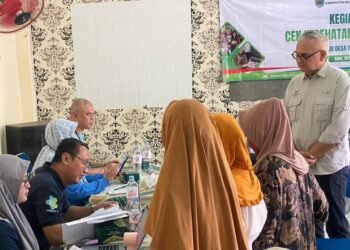PLTU Batang dan Dinkes Gelar CKG untuk Warga