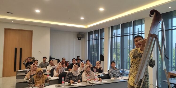 Samakan Visi, BPS Batang Bekali Materi Calon Petugas SE26