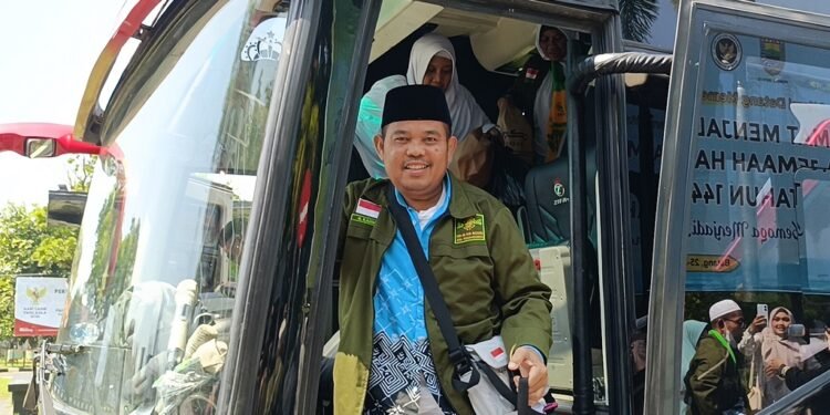 Suasana Haru Iringi Kedatangan Jemaah Haji Batang dari Baitullah  ‎‎