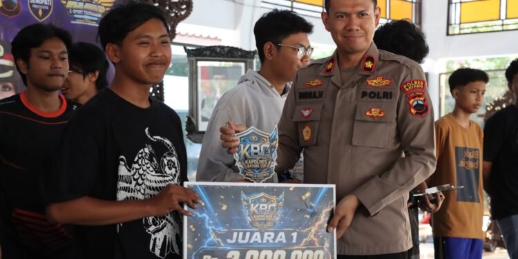Ratusan Remaja Ramaikan Mobile Legends Kapolres Batang Cup 2026, Juara 1 dan 2 Melaju ke Tingkat Polda Jateng