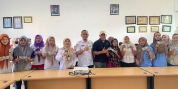 1.926 Warga Batang Terima BLT DBHCHT, Dinsos Pastikan Bantuan Tepat Sasaran