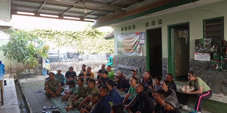Keseruan Koramil Limpung dan Warga Nonton Bareng Piala Dunia 2026