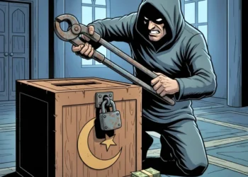 Terekam CCTV Saat Beraksi, Komplotan Pencuri Kotak Amal di Batang Tak Berkutik Ditangkap Polisi
