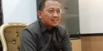 Ketua DPRD Batang: Seragam Gratis SD dan SMP Bukti Kepedulian dan Keperpihakan Pendidikan