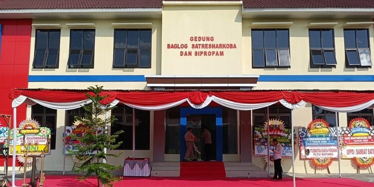 HUT Bhayangkara Ke-80, Polres Batang Persembahkan Gedung Pelayanan Tathya Daraka