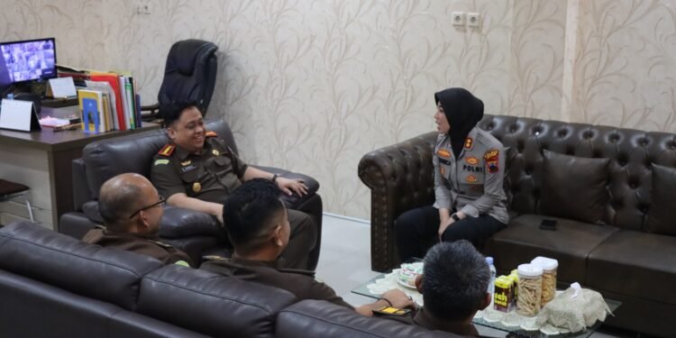 Perkuat Sinergitas Antar Penegak Hukum, Kapolres Batang Sambangi Kejaksaan Negeri untuk Jaga Kondusifitas Wilayah Batang