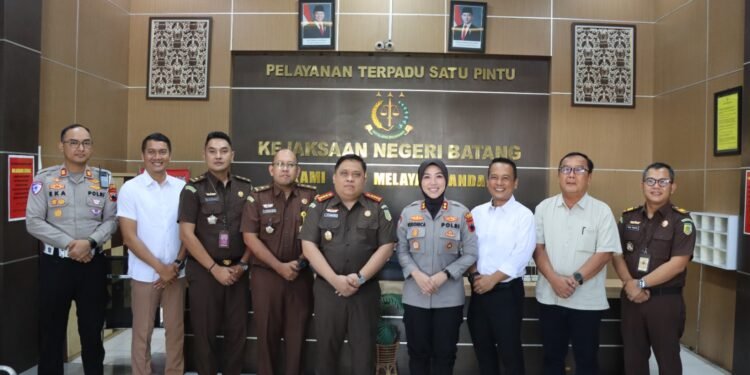 Perkuat Sinergitas Antar Penegak Hukum, Kapolres Batang Sambangi Kejaksaan Negeri untuk Jaga Kondusifitas Wilayah Batang