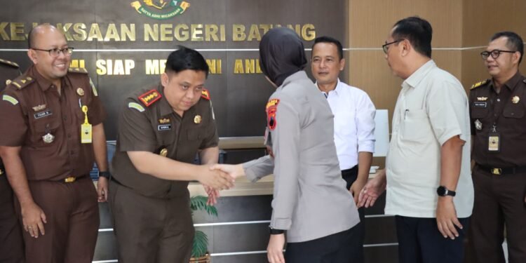 Perkuat Sinergitas Antar Penegak Hukum, Kapolres Batang Sambangi Kejaksaan Negeri untuk Jaga Kondusifitas Wilayah Batang