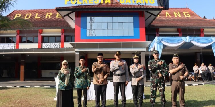 Kapolda Jateng Resmikan Polresta Batang, Siap Jawab Tantangan Kawasan Industri